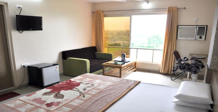 Hotel Mittal Avenue